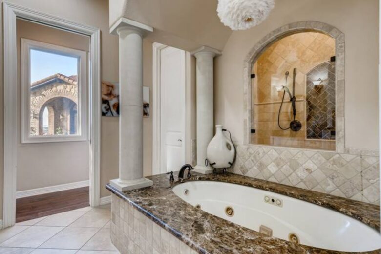 Casa De Vista - Austin, Texas