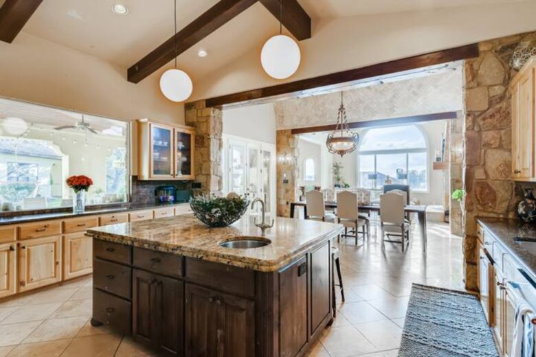 Casa De Vista - Austin, Texas