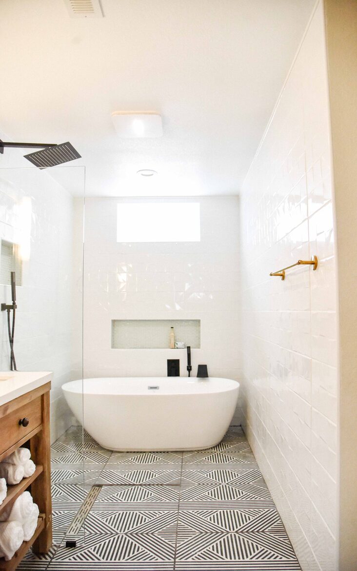 Waterside Retreat with Mountain Views - Thornton, Colorado