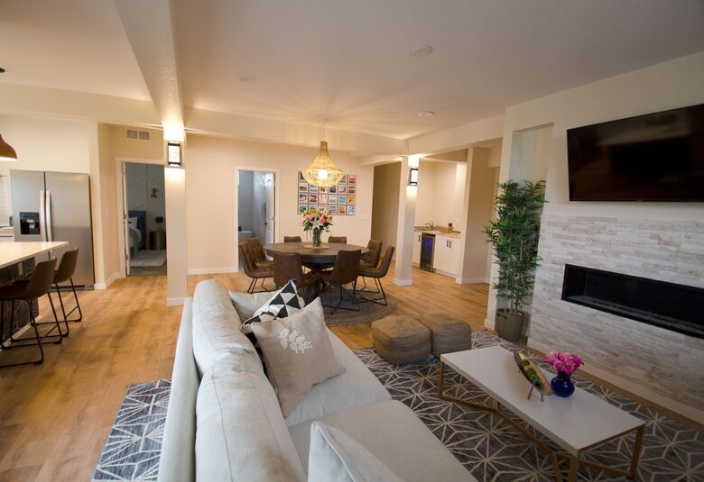 Waterside Retreat with Mountain Views - Thornton, Colorado