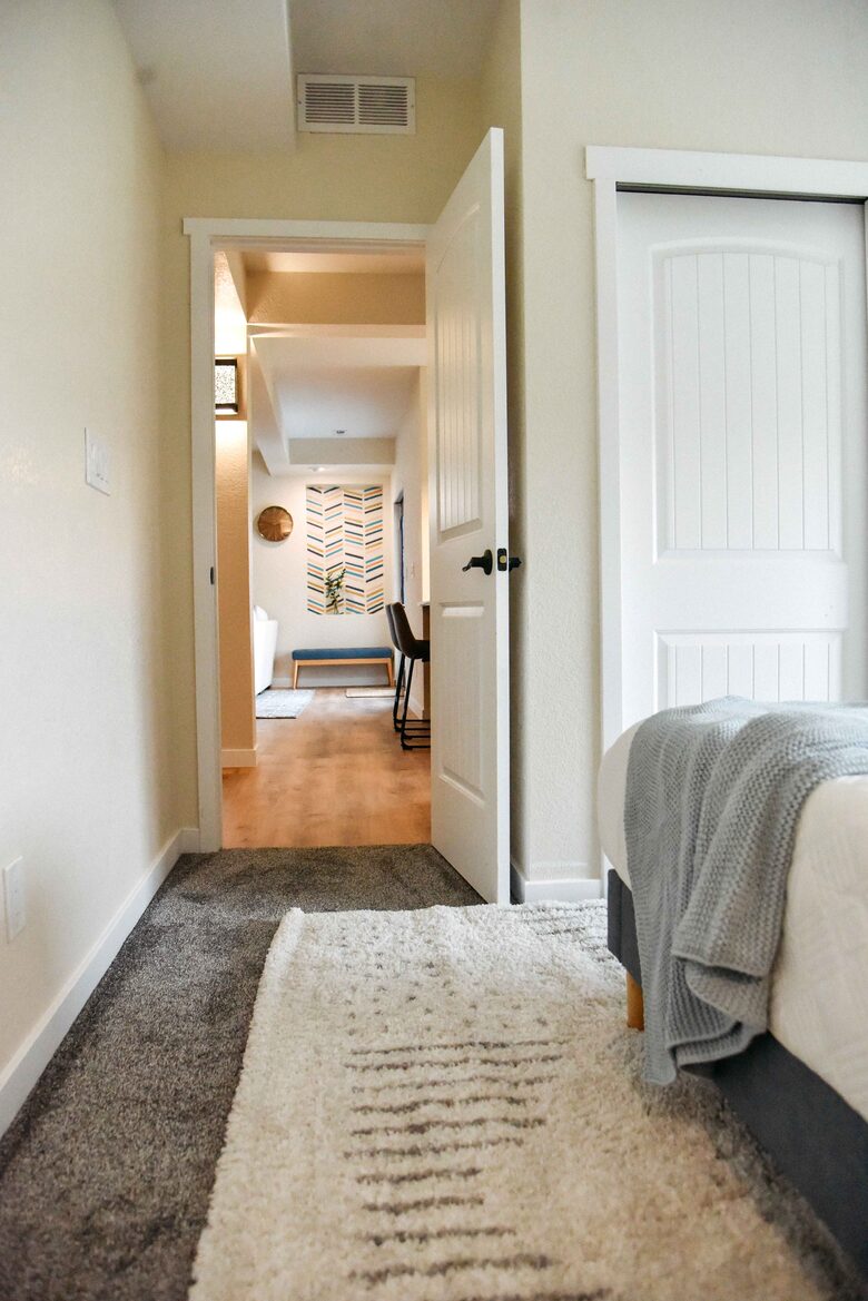 Waterside Retreat with Mountain Views - Thornton, Colorado