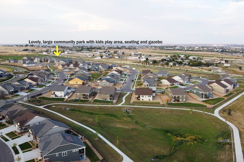 Waterside Retreat with Mountain Views - Thornton, Colorado