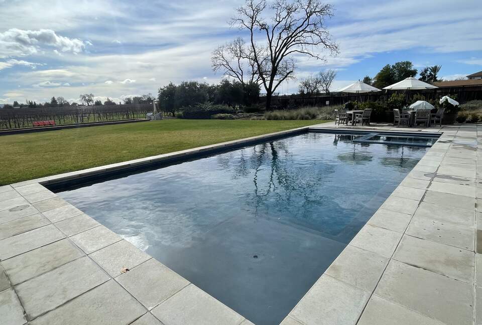 The pool and spa looking south upon the vineyards.