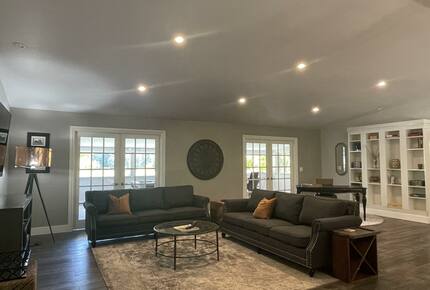 A Private Oasis with Pool, Vineyard, Hot Tub, Bocce & More - Sonoma, California