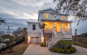 The Watch on the Water with Sunset Views! - Mount Pleasant, South Carolina