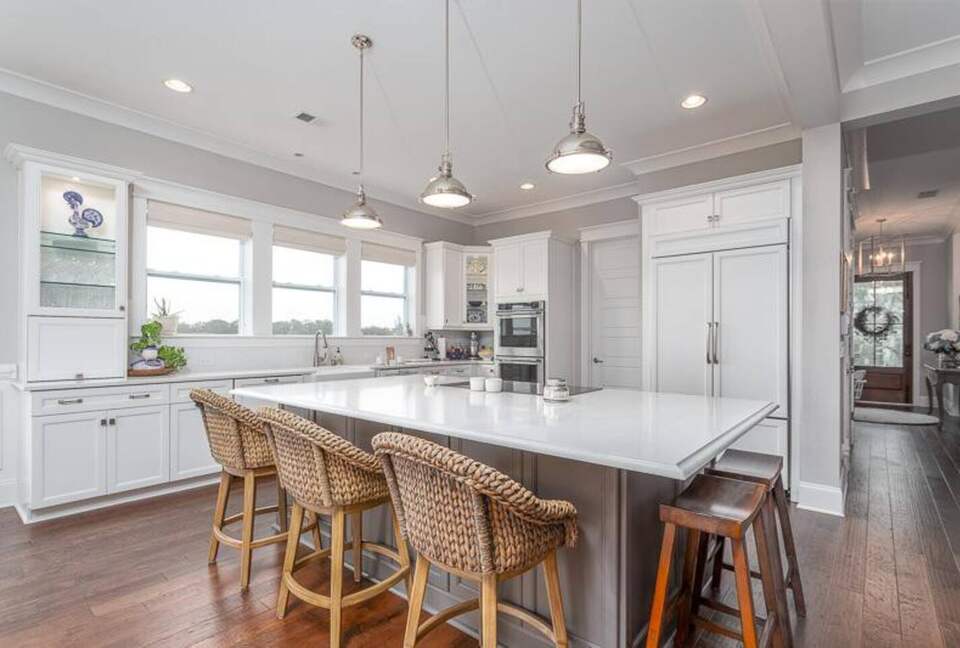 The Watch on the Water with Sunset Views! - Mount Pleasant, South Carolina