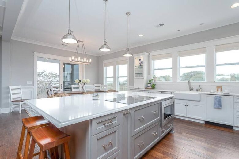 The Watch on the Water with Sunset Views! - Mount Pleasant, South Carolina