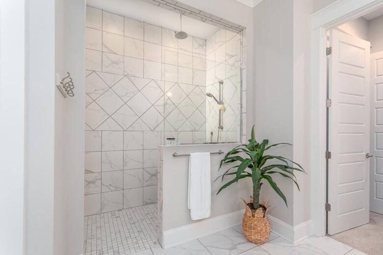 The Watch on the Water with Sunset Views! - Mount Pleasant, South Carolina