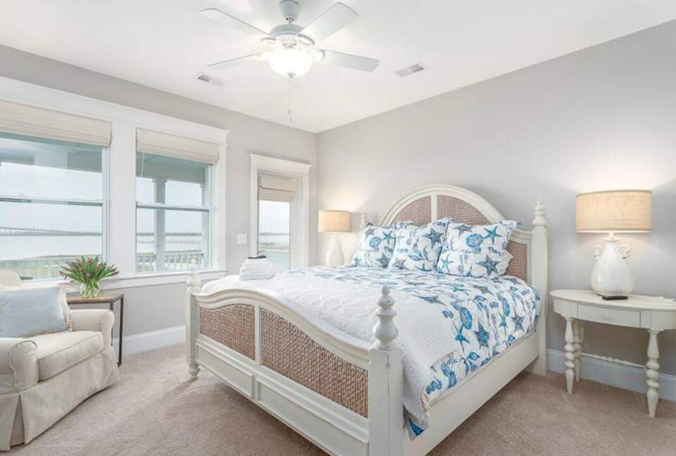 The Watch on the Water with Sunset Views! - Mount Pleasant, South Carolina