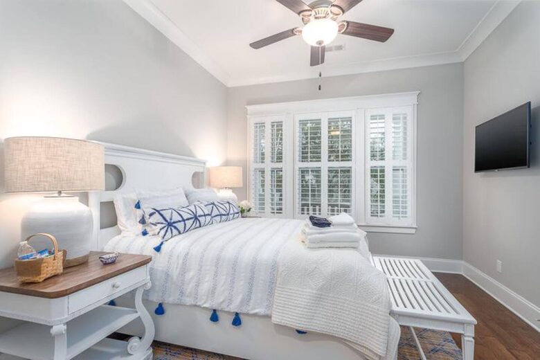 The Watch on the Water with Sunset Views! - Mount Pleasant, South Carolina