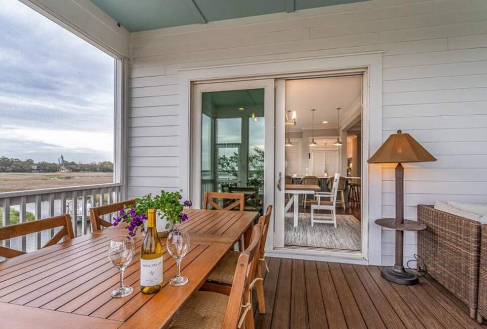 The Watch on the Water with Sunset Views! - Mount Pleasant, South Carolina