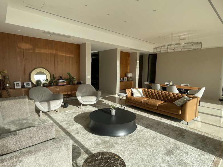 Luxury Seafront Penthouse Valletta - Sliema, Malta