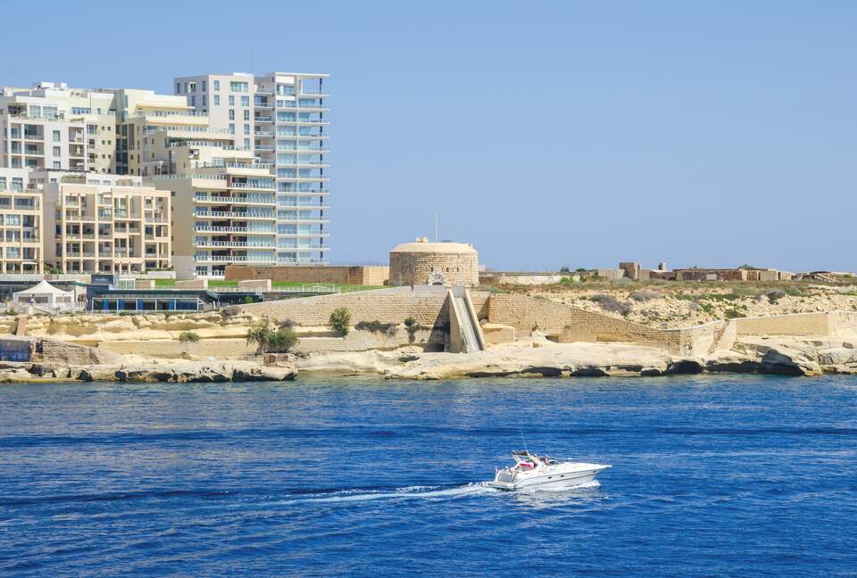 Luxury Seafront Penthouse Valletta - Sliema, Malta