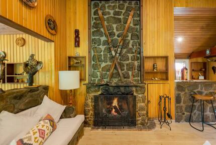 Chile Chalet with Private Pool, Gardens, and Tennis Court - Lo Barnechea, Chile