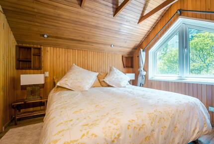 Chile Chalet with Private Pool, Gardens, and Tennis Court - Lo Barnechea, Chile