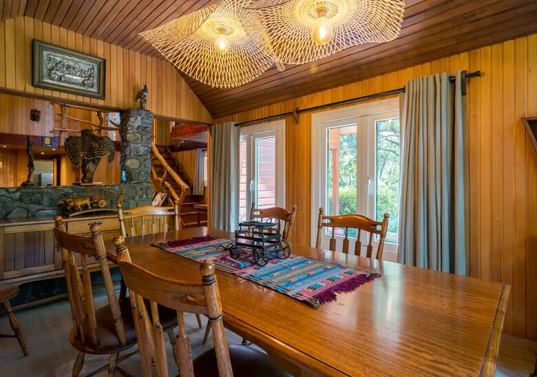 Chile Chalet with Private Pool, Gardens, and Tennis Court - Lo Barnechea, Chile