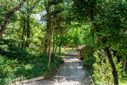 Chile Chalet with Private Pool, Gardens, and Tennis Court - Lo Barnechea, Chile