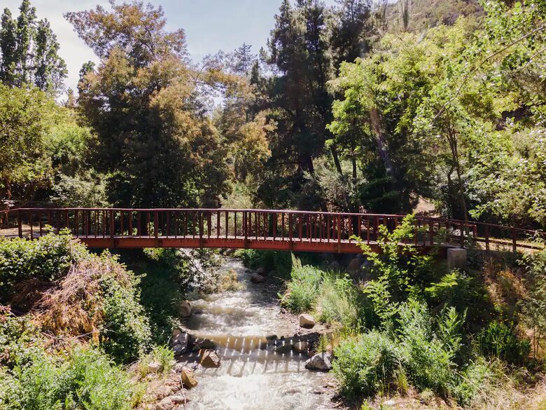 Chile Chalet with Private Pool, Gardens, and Tennis Court - Lo Barnechea, Chile