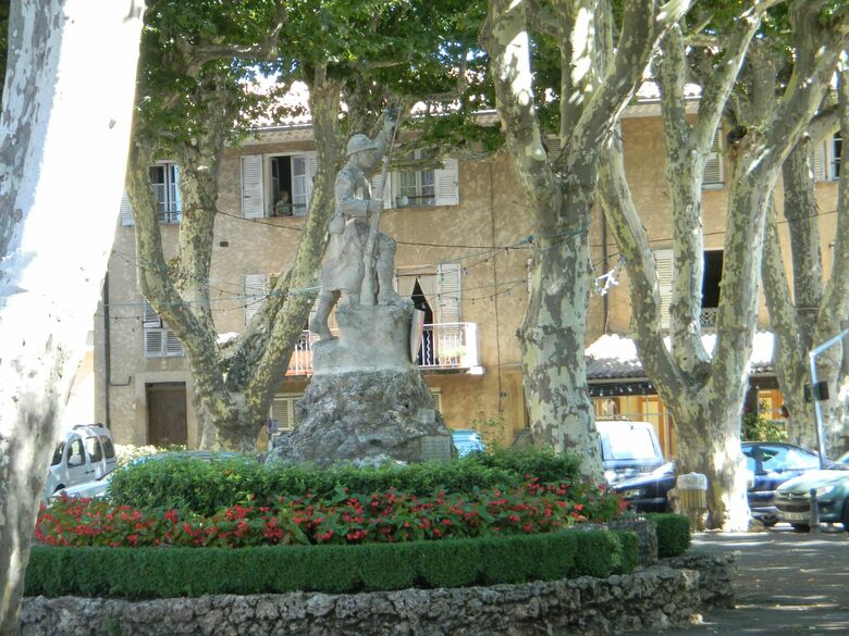 Beautiful French Farmhouse in Provence - Aups, France