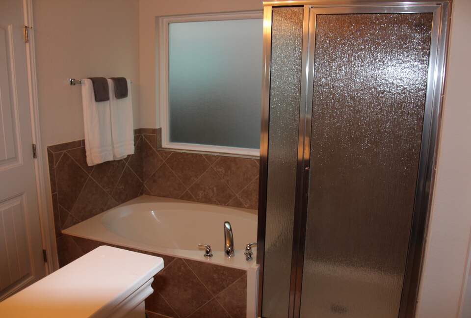 Beautiful 4-Bedroom San Antonio Getaway - San Antonio, Texas