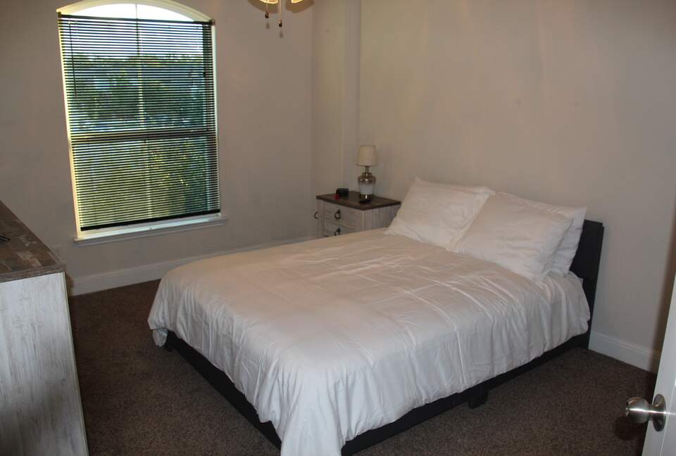 Beautiful 4-Bedroom San Antonio Getaway - San Antonio, Texas