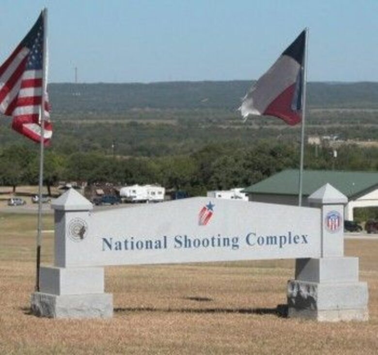 Beautiful 4-Bedroom San Antonio Getaway - San Antonio, Texas