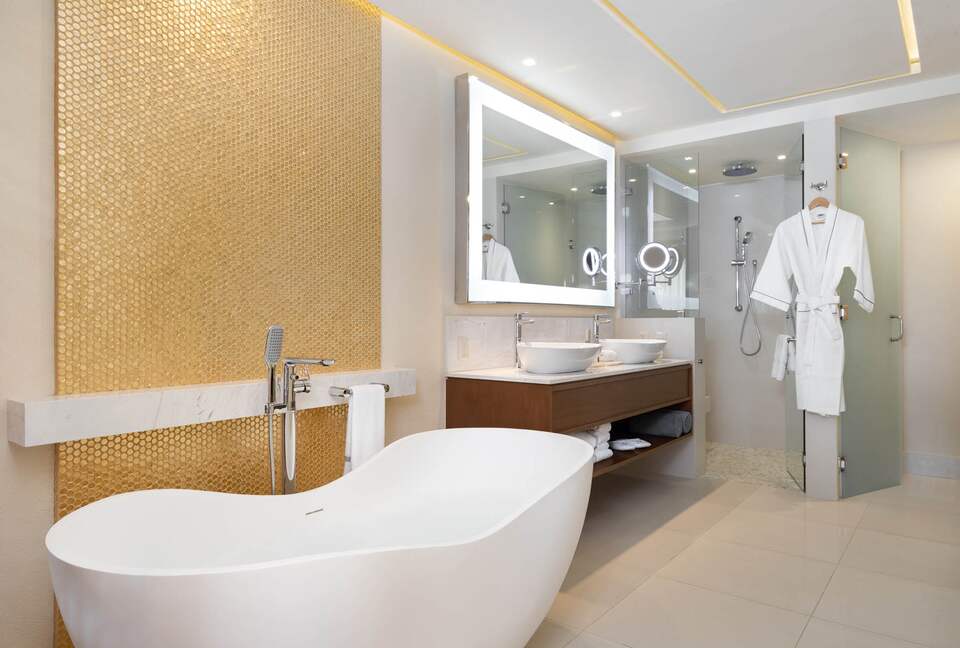 2-Bedroom Suite at Villa La Valencia - San José del Cabo, Mexico