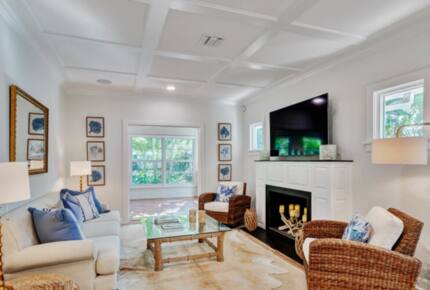 Villa Bamboo Private Tropical Paradise with Pool - West Palm Beach, Florida