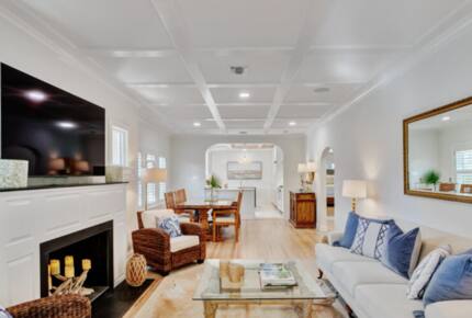 Villa Bamboo Private Tropical Paradise with Pool - West Palm Beach, Florida