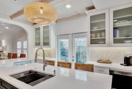 Villa Bamboo Private Tropical Paradise with Pool - West Palm Beach, Florida