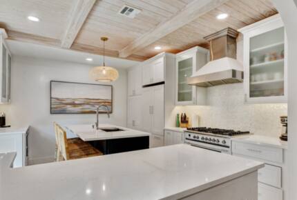 Villa Bamboo Private Tropical Paradise with Pool - West Palm Beach, Florida