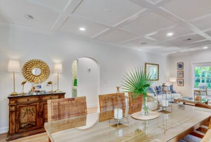 Villa Bamboo Private Tropical Paradise with Pool - West Palm Beach, Florida