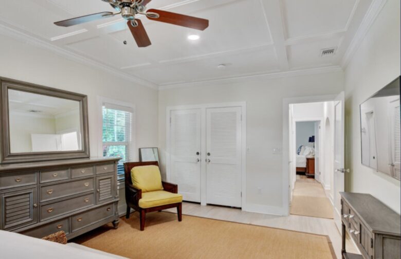 Villa Bamboo Private Tropical Paradise with Pool - West Palm Beach, Florida