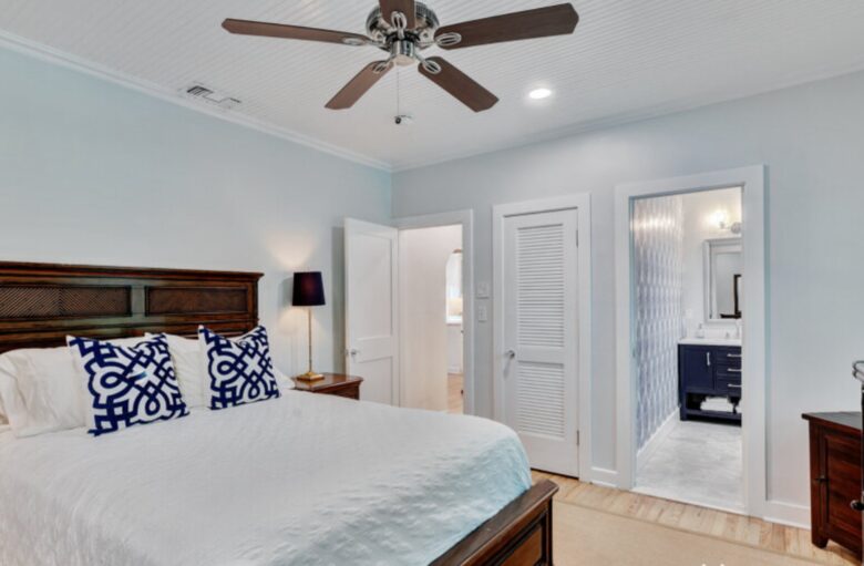 Villa Bamboo Private Tropical Paradise with Pool - West Palm Beach, Florida