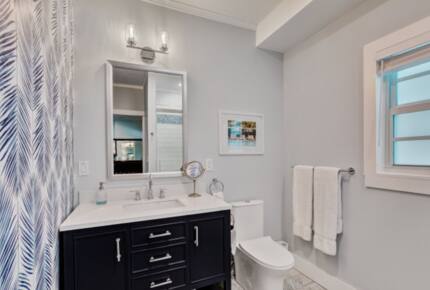 Villa Bamboo Private Tropical Paradise with Pool - West Palm Beach, Florida