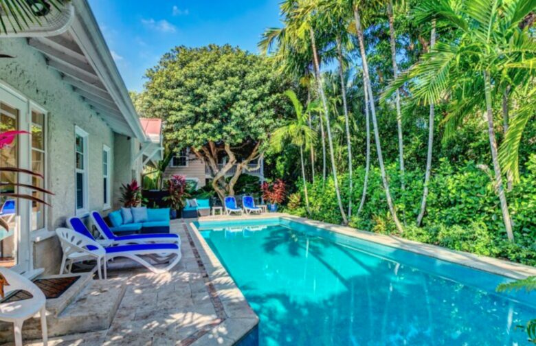 Villa Bamboo Private Tropical Paradise with Pool - West Palm Beach, Florida