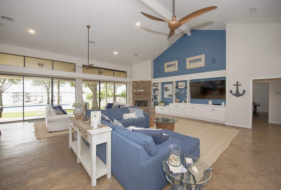 Luxury Waterfront Pelican Bay Estate - Seabrook, Texas