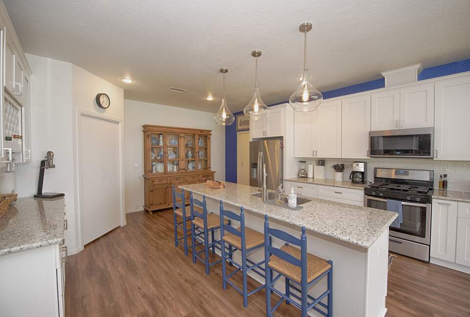 Luxury Waterfront Pelican Bay Estate - Seabrook, Texas