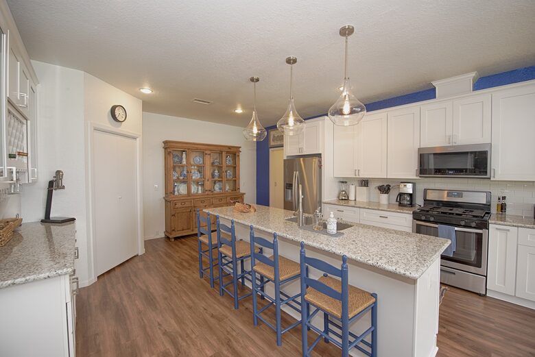 Luxury Waterfront Pelican Bay Estate - Seabrook, Texas