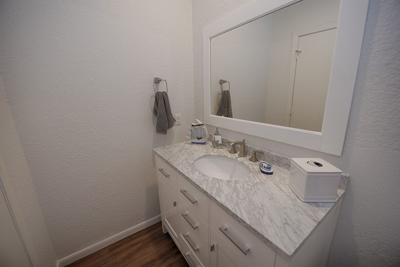 Luxury Waterfront Pelican Bay Estate - Seabrook, Texas