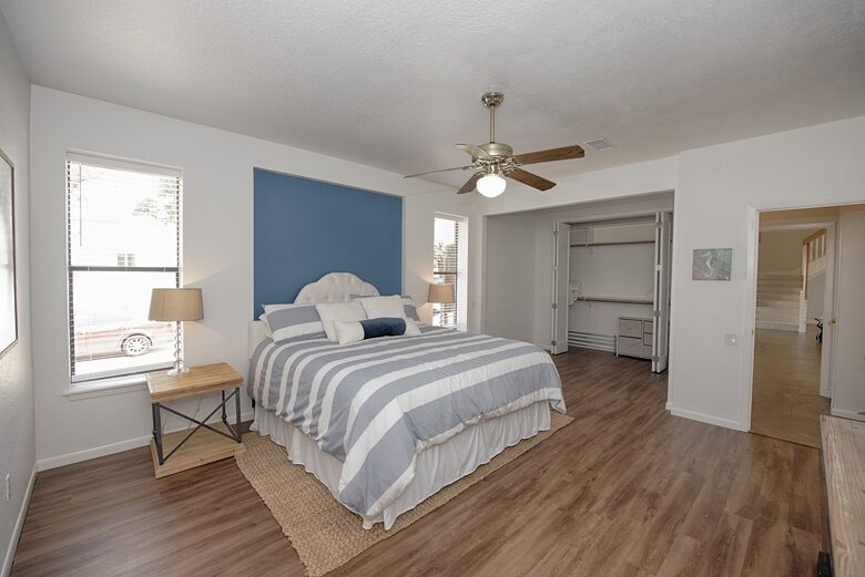 Luxury Waterfront Pelican Bay Estate - Seabrook, Texas