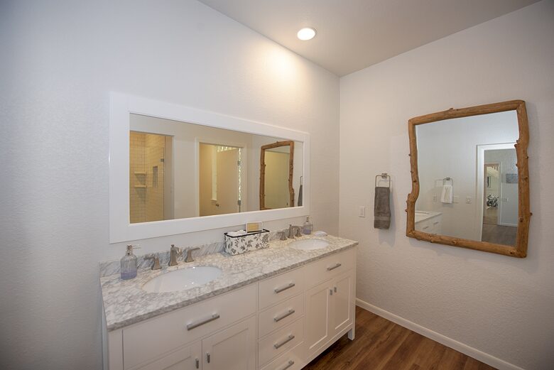 Luxury Waterfront Pelican Bay Estate - Seabrook, Texas