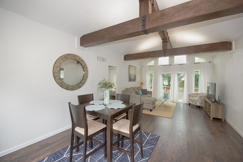 Luxury Waterfront Pelican Bay Estate - Seabrook, Texas