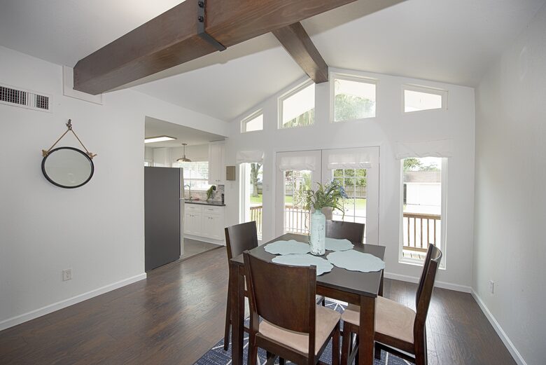 Luxury Waterfront Pelican Bay Estate - Seabrook, Texas