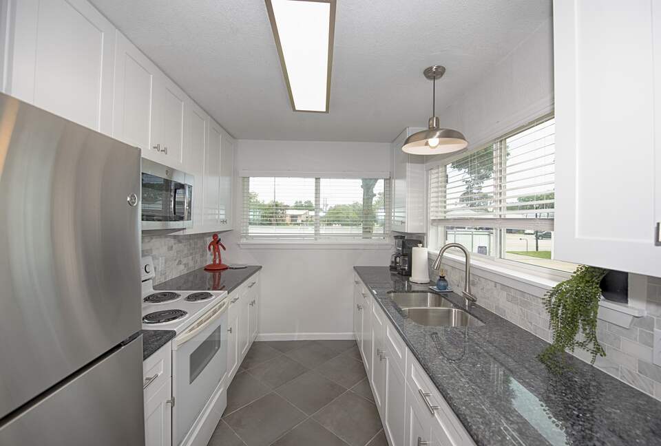 Luxury Waterfront Pelican Bay Estate - Seabrook, Texas