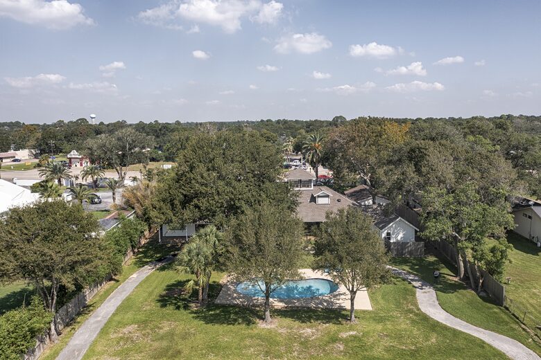 Luxury Waterfront Pelican Bay Estate - Seabrook, Texas