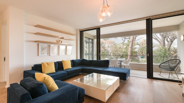 Luxury Retreat set in wooded glen beside the ocean - Cape Town, South Africa