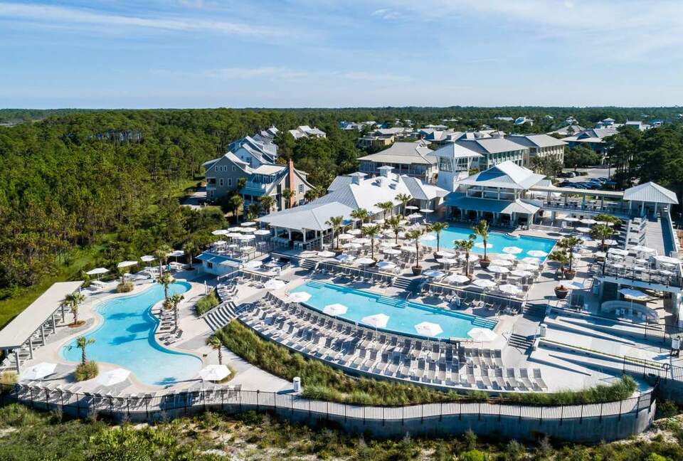 3 Beach Pools, with sunset adult food and beverage bar.