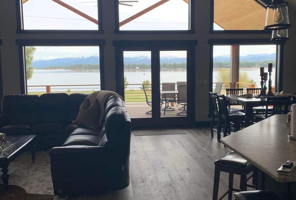 Mountain Road Retreat - Donnelly, Idaho