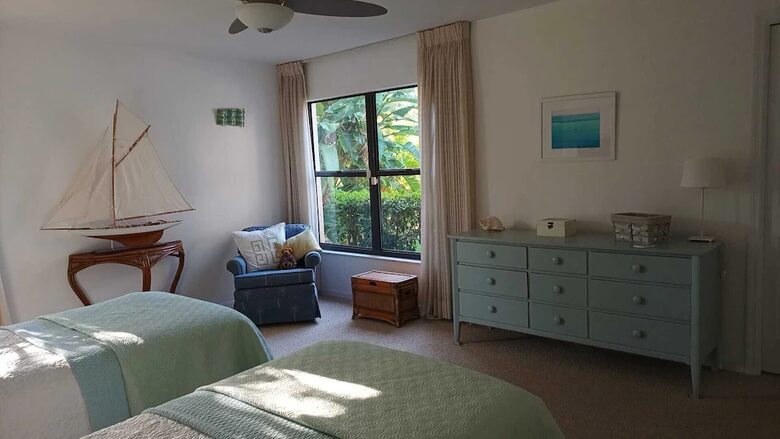 Royal Lane - Naples, Florida